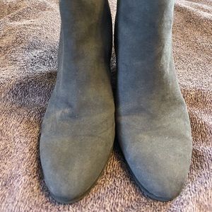 American Eagle Charcoal Booties, Size 11